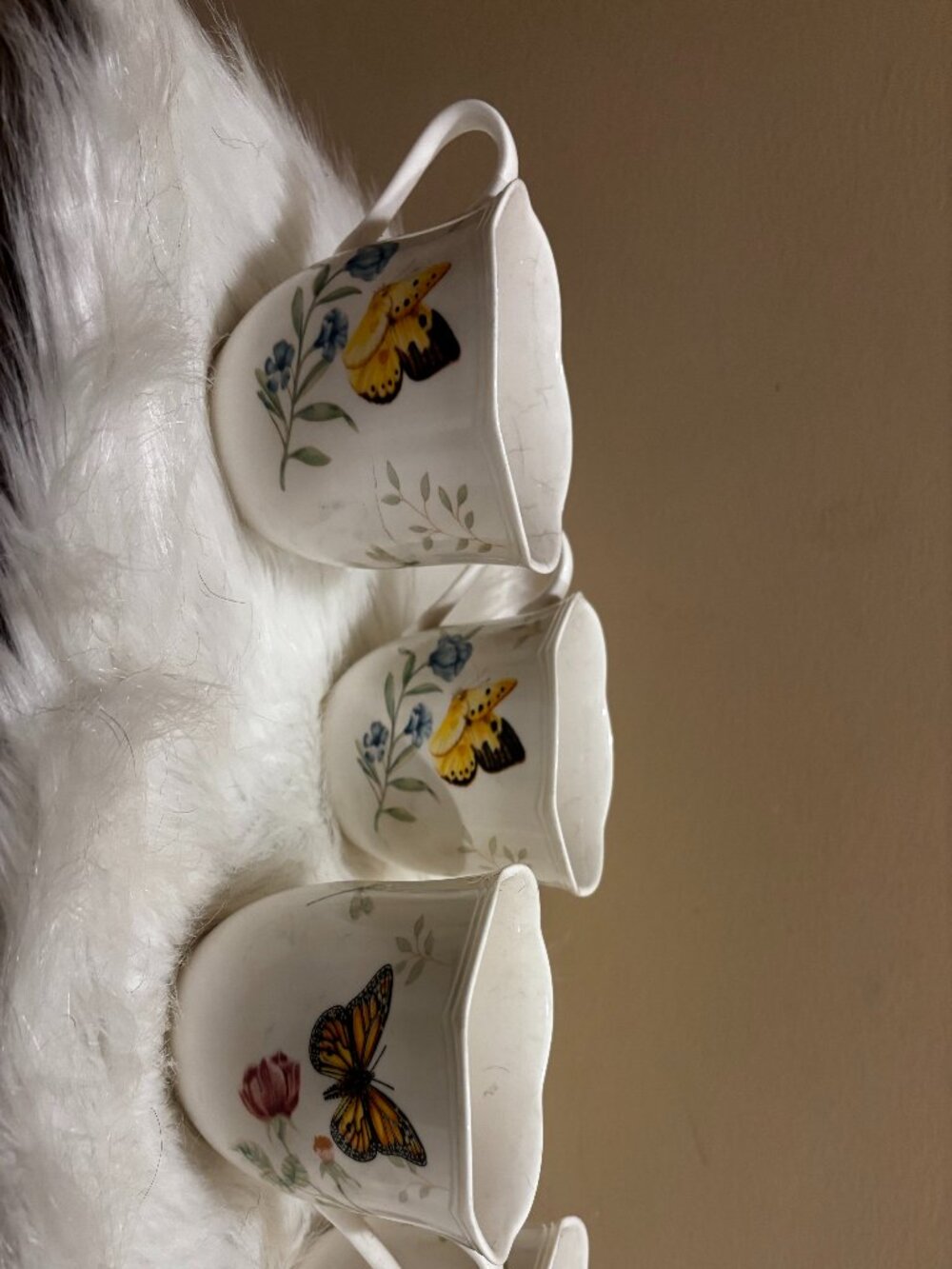 Butterfly Mugs (Set of 4)